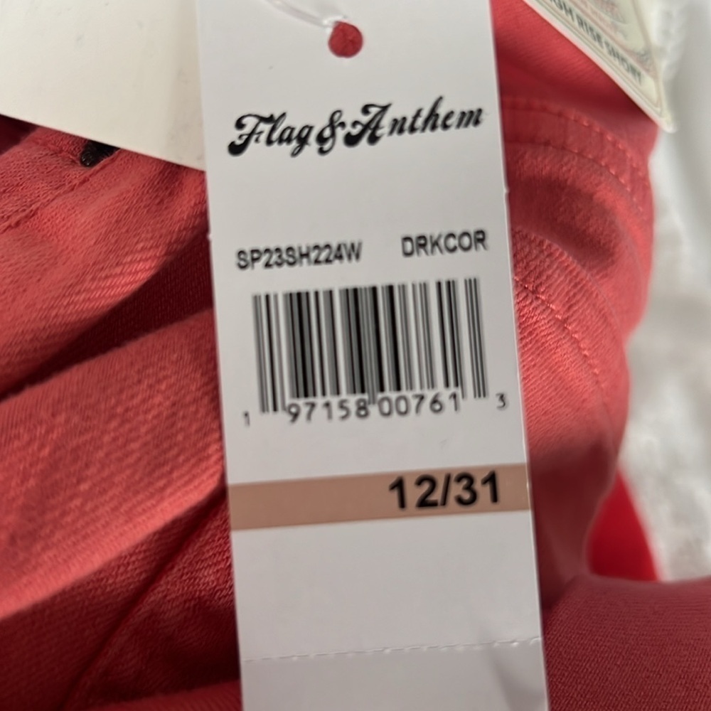 NEW Flag and Anthem High Rise Short size 12 / 31 Faded Red - Picture 9 of 9